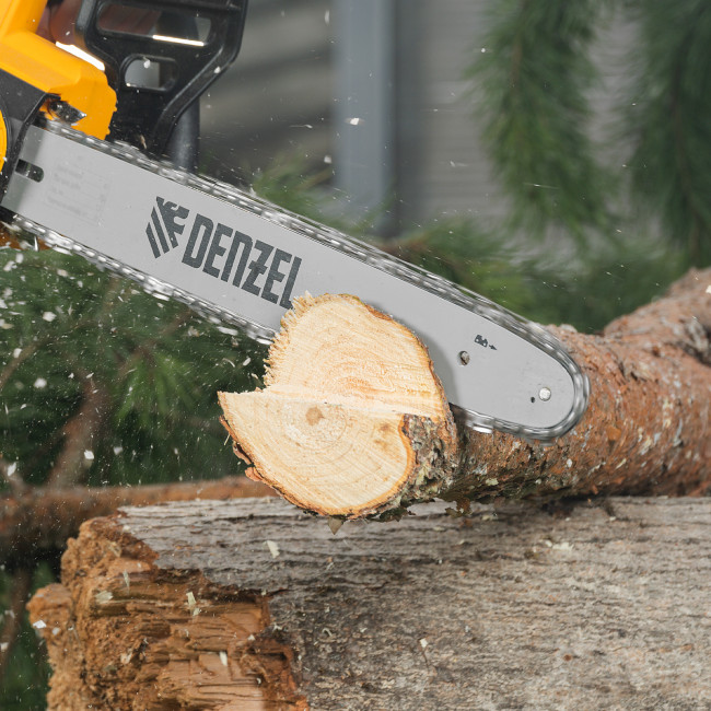 Пила цепная электрическая EDS-2000P, 2 кВт,поперечная, шина 40 см, шаг 3/8, паз 1.3 мм, 57 звеньев Denzel в Красноярске Пила цепная электрическая EDS-2000P, 2 кВт,поперечная, шина 40 см, шаг 3/8, паз 1.3 мм, 57 звеньев Denzel в Красноярске