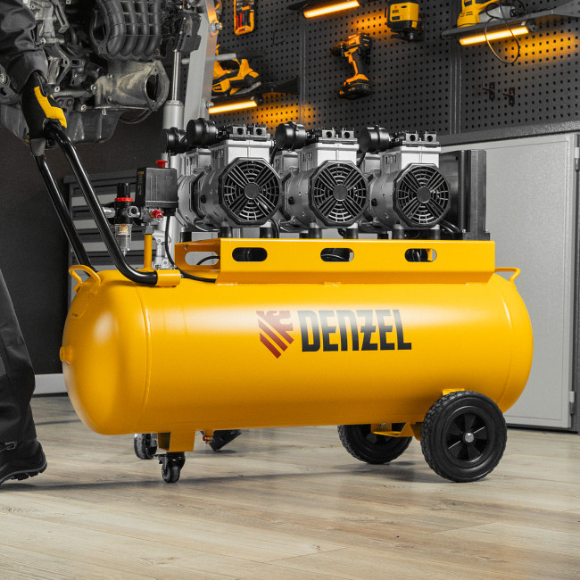 Компрессор безмасляный, малошумный DLS 3300/100, 3300 Вт,3x1100, 100 л, 570 л/мин ,блок управления Denzel в Красноярске
