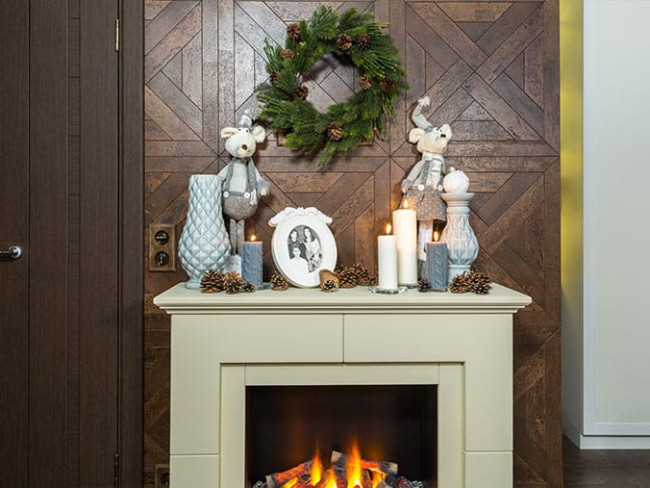 Каминокомплект Suite -  Алебастр с очагом Engine 56-400 в Красноярске