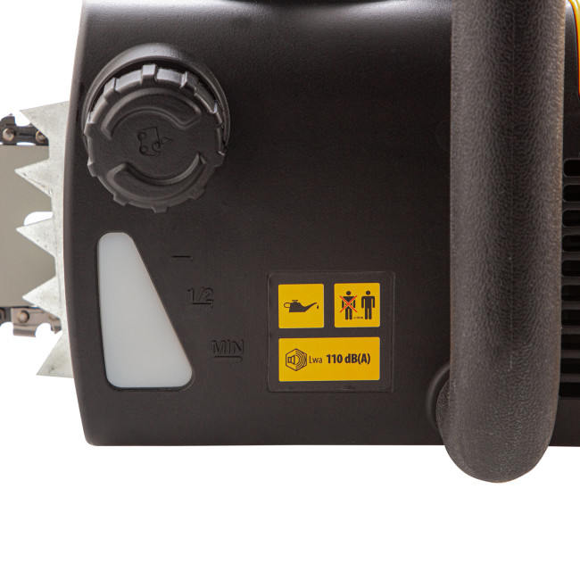 Пила цепная электрическая EDS-2000, 2 кВт,продольная, шина 40 см, шаг 3/8, паз 1.3 мм, 56 звеньев Denzel в Красноярске Пила цепная электрическая EDS-2000, 2 кВт,продольная, шина 40 см, шаг 3/8, паз 1.3 мм, 56 звеньев Denzel в Красноярске