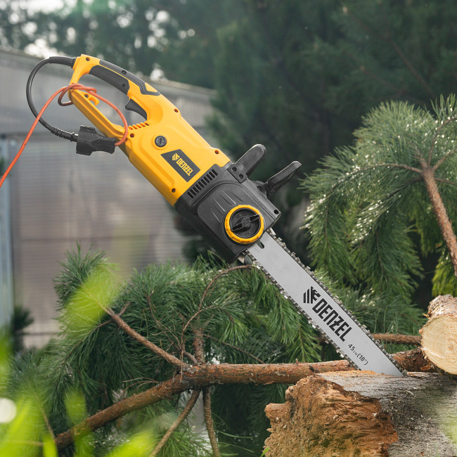 Пила цепная электрическая EDS-2200, 2.2 кВт,продольная, шина 45 см, шаг 3/8, паз 1.3 мм, 62 звена Denzel в Красноярске Пила цепная электрическая EDS-2200, 2.2 кВт,продольная, шина 45 см, шаг 3/8, паз 1.3 мм, 62 звена Denzel в Красноярске