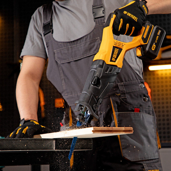 Пила сабельная аккумуляторная бесщет BRC-120-0,  18В Li-Ion Denzel в Красноярске