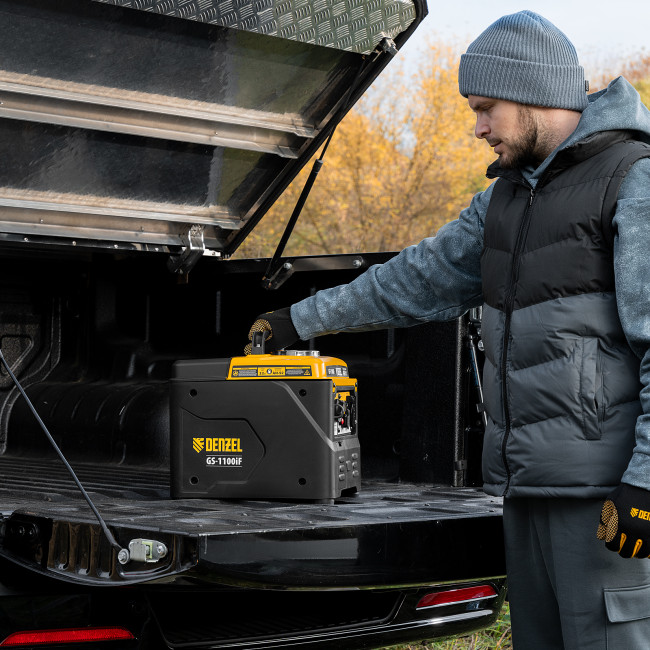 Генератор инверторный GS-1100iF, 1,1 кВт, 230 В, ручной старт DENZEL в Красноярске Генератор инверторный GS-1100iF, 1,1 кВт, 230 В, ручной старт DENZEL в Красноярске