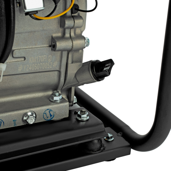 Генератор инверторный GK-3800iF, 3,8 кВт, 230 В, ручной старт DENZEL в Красноярске