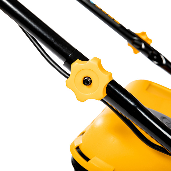 Газонокосилка аккумуляторная бесщеточная RLM450-36, Li-ion, 36 В, 4 Ач, 450 мм, травосборник 40 л Denzel в Красноярске Газонокосилка аккумуляторная бесщеточная RLM450-36, Li-ion, 36 В, 4 Ач, 450 мм, травосборник 40 л Denzel в Красноярске