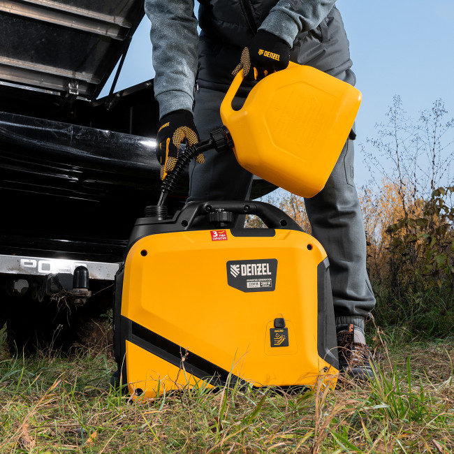 Генератор инверторный GS-2200iS, 2,2 кВт, 230 В, закрытый корпус, ручной старт DENZEL в Красноярске