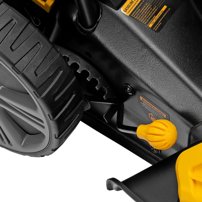 Газонокосилка бензиновая GLD-460SP, 146 куб.см, ширина 46 см, привод 7 уровней, травосборник 50 л Denzel в Красноярске Газонокосилка бензиновая GLD-460SP, 146 куб.см, ширина 46 см, привод 7 уровней, травосборник 50 л Denzel в Красноярске