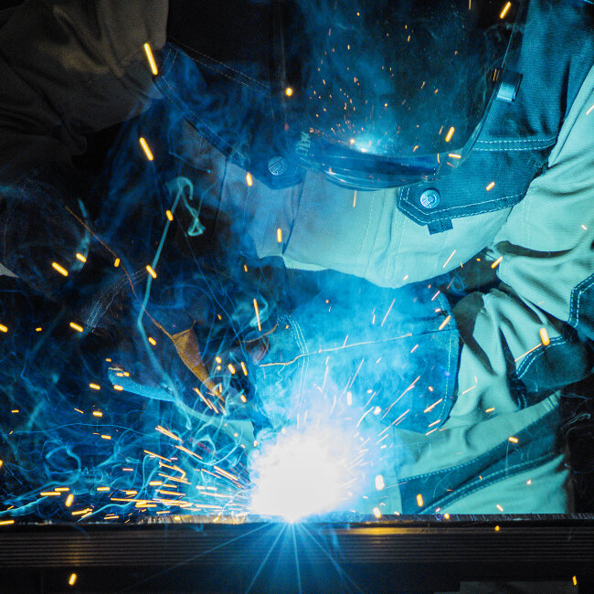 Аппарат инвертор. полуавтомат. cварки IMIG-200, 200 А, ПВ 60%, катушка 5 кг Denzel в Красноярске