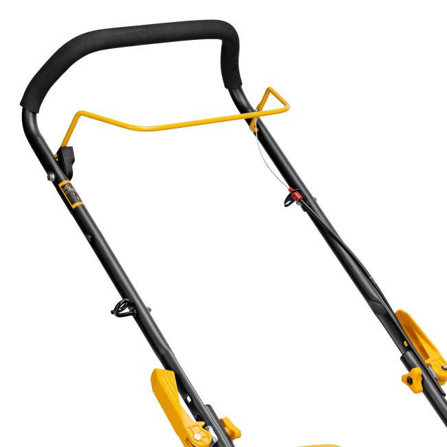 Газонокосилка бензиновая GLD-420, 146 см3, ширина 42 см, 40 л Denzel в Красноярске Газонокосилка бензиновая GLD-420, 146 см3, ширина 42 см, 40 л Denzel в Красноярске