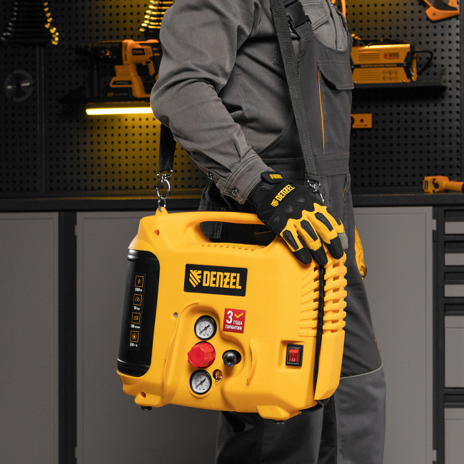 Компрессор воздушный DL1300, 10 бар, 1,3 кВт 180 л/мин 5 л, с набором аксессуаров Denzel в Красноярске