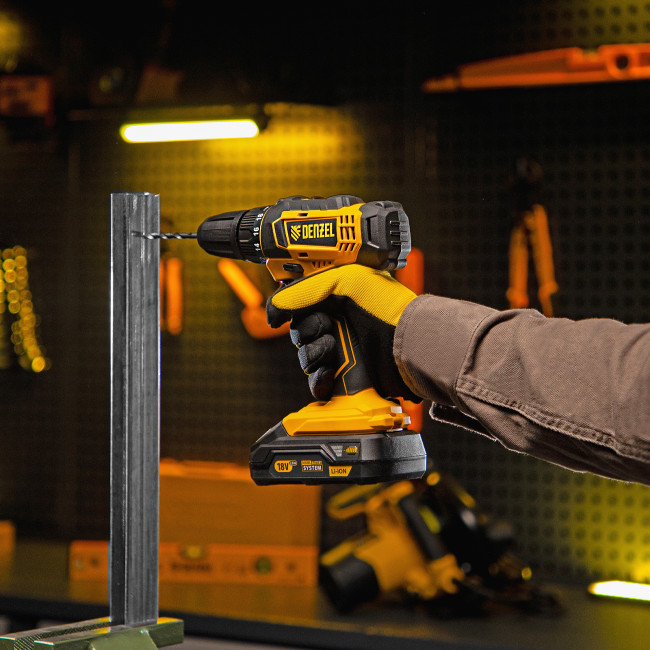 Дрель-шуруповерт аккумуляторная CDL-18-0, Li-Ion, 18 В Denzel в Красноярске