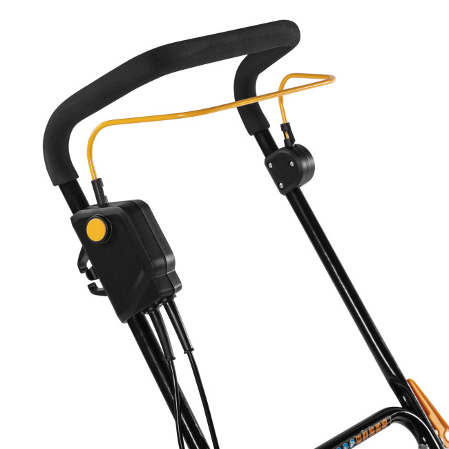 Газонокосилка электрическая GM-1200, 1200 Вт, ширина 32 см, 3 уровня, травосборник 25 л. Denzel в Красноярске Газонокосилка электрическая GM-1200, 1200 Вт, ширина 32 см, 3 уровня, травосборник 25 л. Denzel в Красноярске