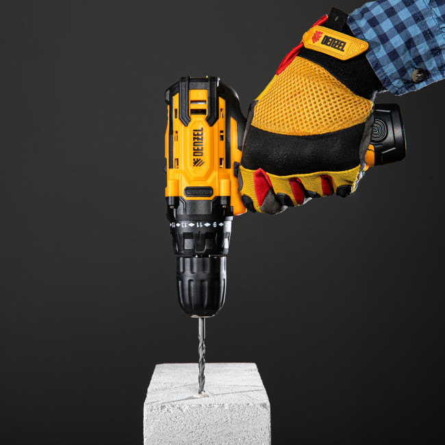 Дрель-шуруповерт аккумуляторная CDL-12CB, Li-Ion, 12 В, 1 акк. Denzel в Красноярске