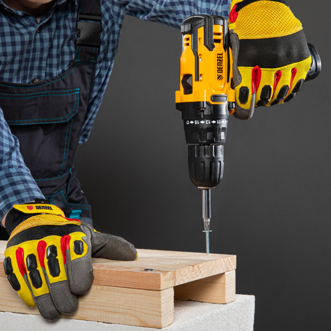 Дрель-шуруповерт аккумуляторная CDL-12CB, Li-Ion, 12 В, 1 акк. Denzel в Красноярске