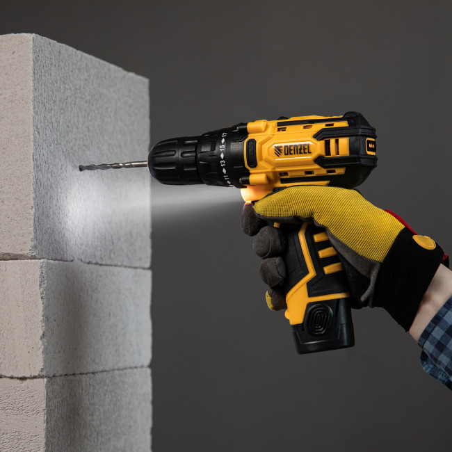 Дрель-шуруповерт аккумуляторная CDL-12CB, Li-Ion, 12 В, 1 акк. Denzel в Красноярске