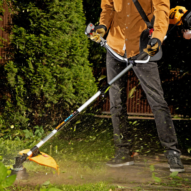 Триммер бензиновый DT 43S, 43 см3, 2.5 л. с, разъемная штанга, состоит из 2 частей Denzel в Красноярске