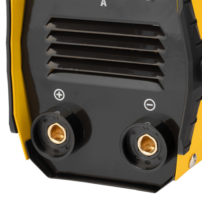 Аппарат инверторный дуговой сварки DS-200 Compact, 200 А, ПВ 70%, диаметр электрода 1.6-5 мм Denzel в Красноярске