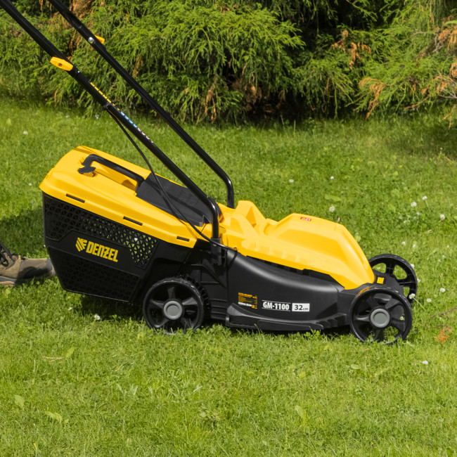 Газонокосилка электрическая GM-1100, 1100 Вт, шир. 32 см, 3 уров., травосб. 30 л Denzel в Красноярске Газонокосилка электрическая GM-1100, 1100 Вт, шир. 32 см, 3 уров., травосб. 30 л Denzel в Красноярске