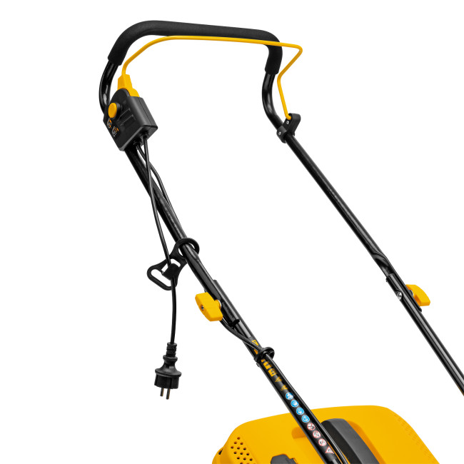 Газонокосилка электрическая GM-1300, 1300 Вт, шир. 32 см, 5 уров., травосб. 35 л Denzel в Красноярске Газонокосилка электрическая GM-1300, 1300 Вт, шир. 32 см, 5 уров., травосб. 35 л Denzel в Красноярске