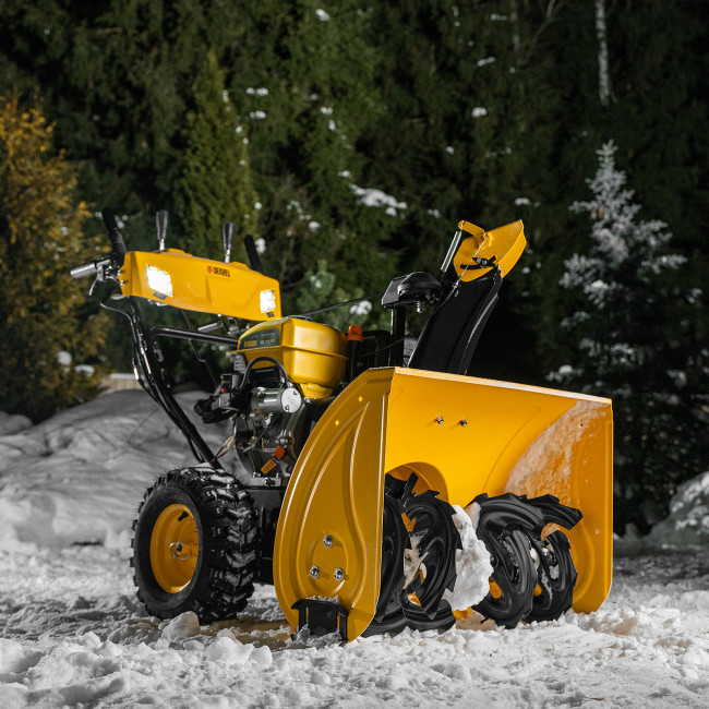 Бензиновая снегоуборочная машина SBL 711D PRO, 302cc, эл.старт, фара, обогрев, блок. дифф. Denzel в Красноярске Бензиновая снегоуборочная машина SBL 711D PRO, 302cc, эл.старт, фара, обогрев, блок. дифф. Denzel в Красноярске