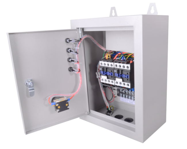 АВР для электрогенератора дизельного АВР-40D Huter в Красноярске АВР для электрогенератора дизельного АВР-40D Huter в Красноярске