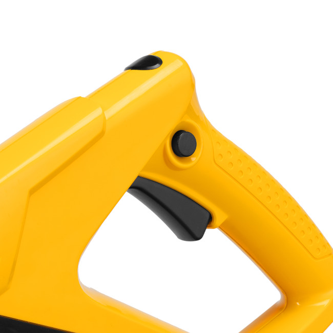 Портативная аккумуляторная газонокосилка CLM-22, Li-ion, 20В, 220 мм // Denzel в Красноярске Портативная аккумуляторная газонокосилка CLM-22, Li-ion, 20В, 220 мм // Denzel в Красноярске