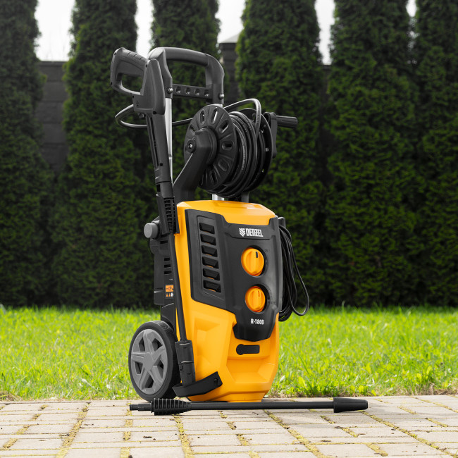 Моечная машина высокого давления R-180D, 2200 Вт, 180 бар, 380 л/ч, с барабаном Denzel в Красноярске Моечная машина высокого давления R-180D, 2200 Вт, 180 бар, 380 л/ч, с барабаном Denzel в Красноярске