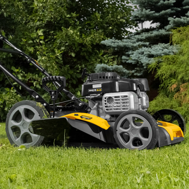 Газонокосилка бензиновая GLR-460SP-ZS, 149 см3, ширина 46 см, привод, травосборник 65 л Denzel в Красноярске Газонокосилка бензиновая GLR-460SP-ZS, 149 см3, ширина 46 см, привод, травосборник 65 л Denzel в Красноярске