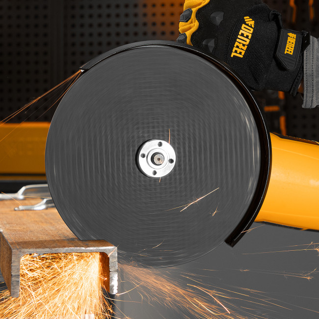 Машина шлифовальная угловая AG230-2600, 2600 Вт, 230 мм, 6000 об/мин Denzel в Красноярске Машина шлифовальная угловая AG230-2600, 2600 Вт, 230 мм, 6000 об/мин Denzel в Красноярске