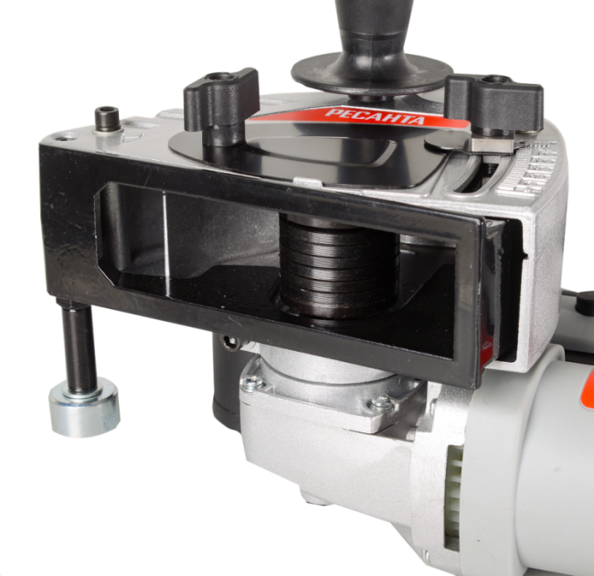Штроборез электрический Ресанта ШТ-30/1600 (125мм) в Красноярске Штроборез электрический Ресанта ШТ-30/1600 (125мм) в Красноярске