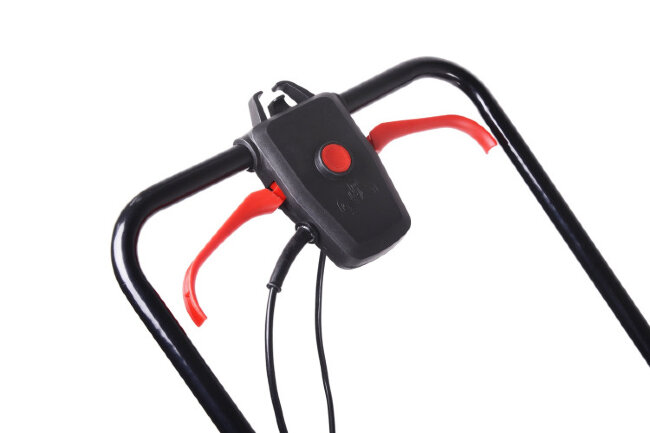 Электрическая газонокосилка Ресанта КР-2000 ЭП в Красноярске Электрическая газонокосилка Ресанта КР-2000 ЭП в Красноярске