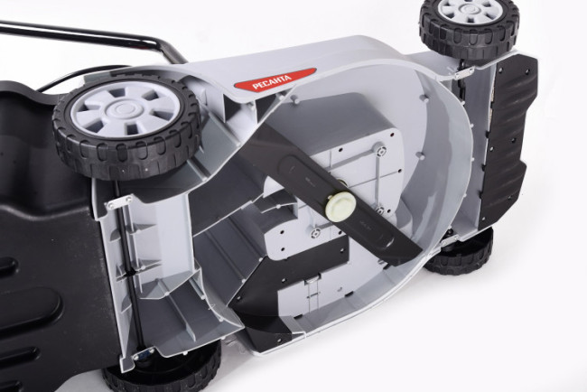 Электрическая газонокосилка Ресанта КР-2000 ЭП в Красноярске Электрическая газонокосилка Ресанта КР-2000 ЭП в Красноярске