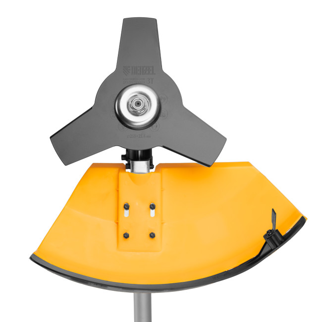 Триммер бензиновый DGT-52-PRO, анти-вибро, 52 см3, неразъем, состоит из 2 частей Denzel в Красноярске