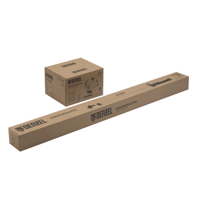 Триммер бензиновый DGT-52-PRO, анти-вибро, 52 см3, неразъем, состоит из 2 частей Denzel в Красноярске