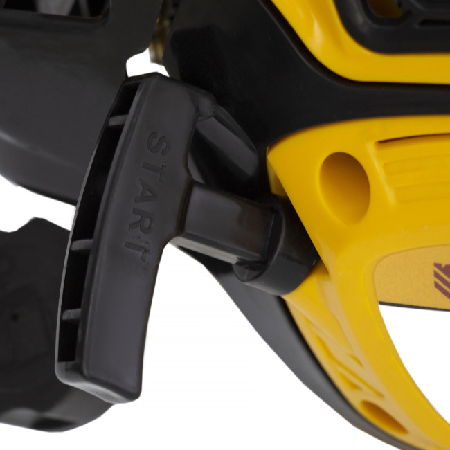 Триммер бензиновый DTL-43, 43 см3, неразъемная штанга, состоит из 2 частей Denzel в Красноярске