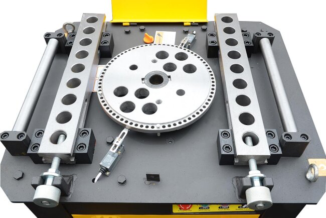 Станок для гибки арматуры с концевиком ТСС GW 42A автоматический в Красноярске