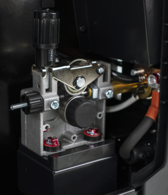 Сварочный полуавтомат Ресанта САИПА-200ПРОФ (MIG/MAG) в Красноярске