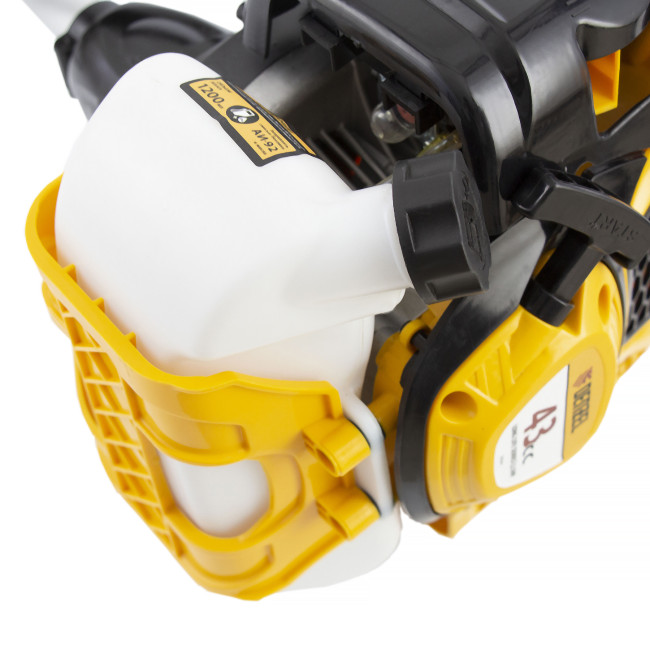 Триммер бензиновый DTL-43S, 43 см3, разъемная штанга, состоит из 2 частей Denzel в Красноярске